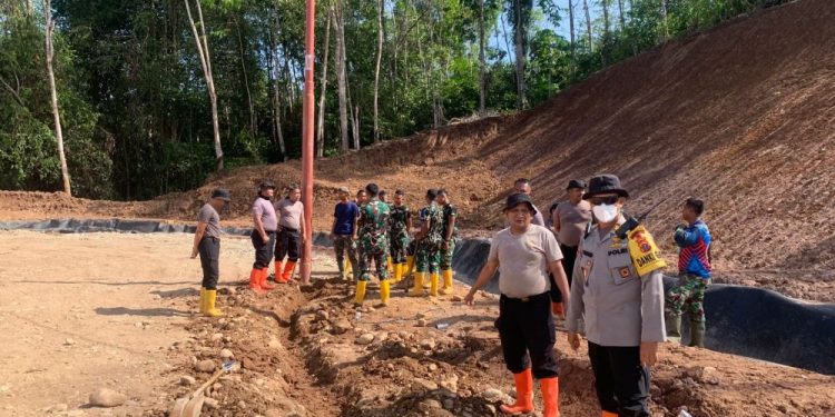 Polda Sumatera Utara Pulihkan Batang Toru Pasca Bencana, 61 Tenda Hunian Sementara Dialiri Listrik