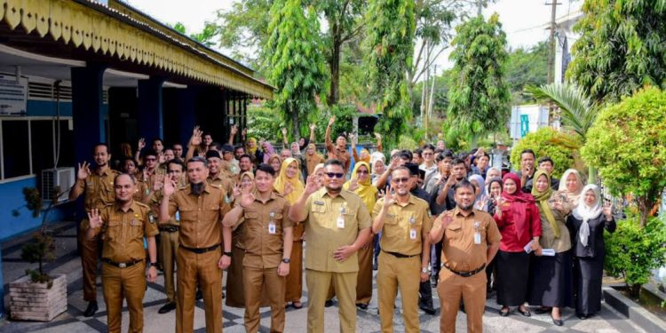 Diskominfotik Bengkalis Tingkatkan Profesionalisme Melalui Penandatanganan Pakta Integritas