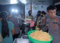 Polda Jabar Kerahkan Dapur Lapangan untuk Bantu Korban Banjir di Karawang