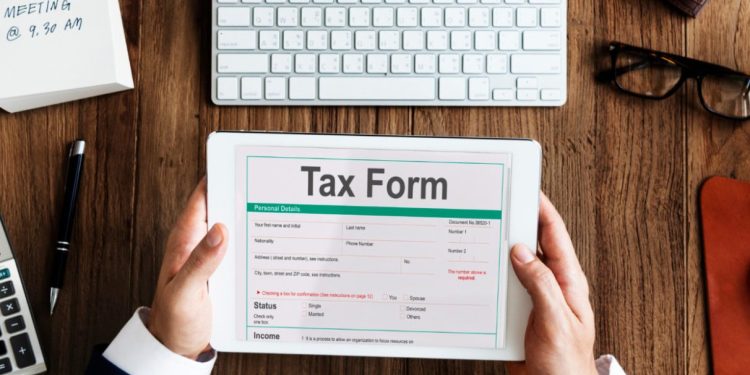 Ekonom UGM Sarankan Peningkatan Penegakan Hukum dan Literasi Pajak untuk Atasi Penurunan Setoran Pajak 2025