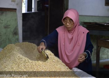 Desa Parerejo Pasuruan Hasilkan Omzet Tempe Ratusan Juta