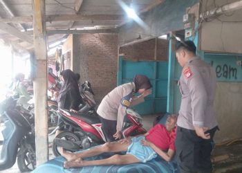 Polri Kerahkan Bantuan Maksimal untuk Korban Banjir di Karawang