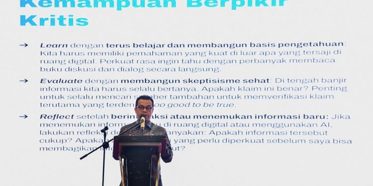 Wamenkomdigi Dorong Penguatan Berpikir Kritis Anak di Era Digital