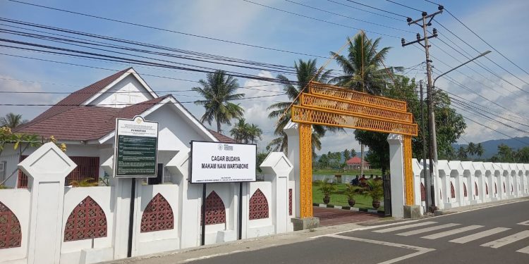 Persiapan Ziarah Hari Patriotik di Makam Nani Wartabone