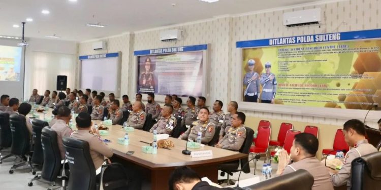 Korlantas Polri Kirimkan Perangkat ETLE Handheld ke Polda Sulawesi Tengah