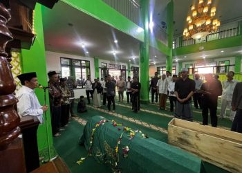 Ahmad Hasyim Hadrawi: Pengabdian Tanpa Batas di Pontianak