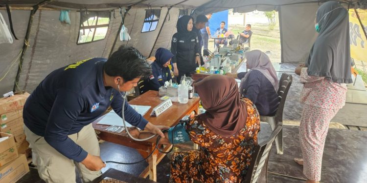 Polri Gelar Bakti Kesehatan di Aceh untuk Bantu Warga Terdampak Bencana