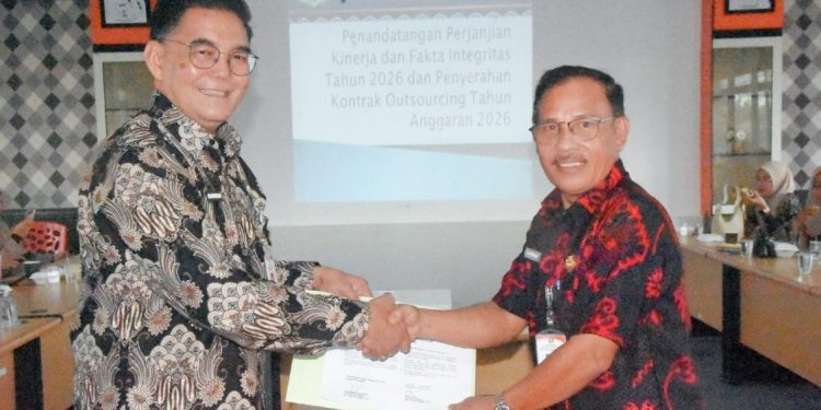 Kesbangpol Bengkalis Teken Perjanjian Kinerja dan Pakta Integritas 2026