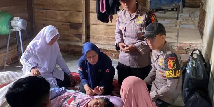 Layanan Kesehatan Polri Bantu Ratusan Warga Aceh Terdampak Banjir