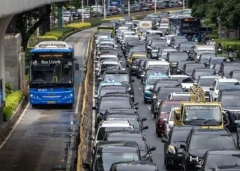 Polisi Identifikasi Titik Kemacetan Akibat Genangan di Jakarta