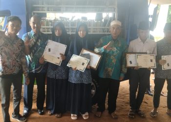 MTs Darussalam Sumenep Luncurkan Buku Puisi Siswa untuk Tingkatkan Literasi