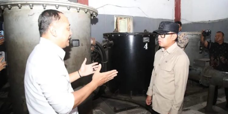 Wamendagri Puji Keberhasilan Surabaya dalam Pengendalian Banjir