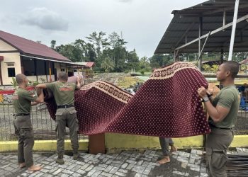 Satgas Damai Cartenz 2026 Tingkatkan Toleransi Lewat Aksi Bersih Masjid An-Nur
