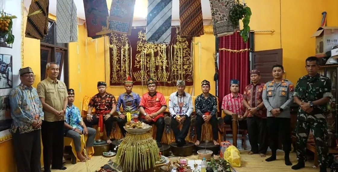 Ritual Pakanan Sahur: Tradisi Spiritual Dayak di Palangka Raya