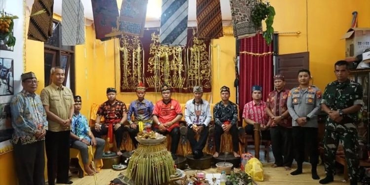 Ritual Pakanan Sahur: Tradisi Spiritual Dayak di Palangka Raya