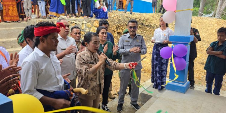 Gedung Baru SMP Negeri 7 Wewewa Tengah Resmi Dibuka