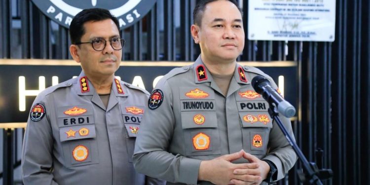 Kapolri Lakukan Rotasi 85 Perwira Tinggi dan Menengah