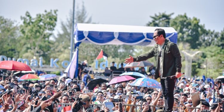 Konser Amal Wali Band di Dumai Galang Dukungan untuk Sumatera dan Palestina