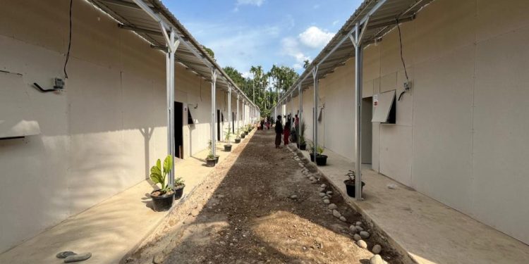 Pemerintah Resmikan 273 Unit Hunian Sementara di Sumatra Barat