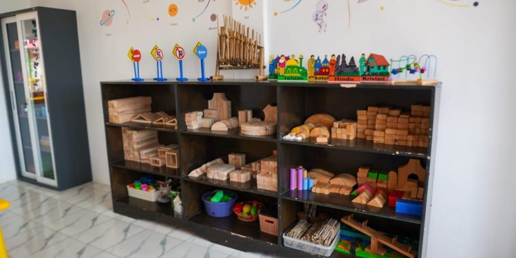 Bantuan Alat Permainan Edukatif Dukung PAUD di Pidie Jaya Pasca Banjir