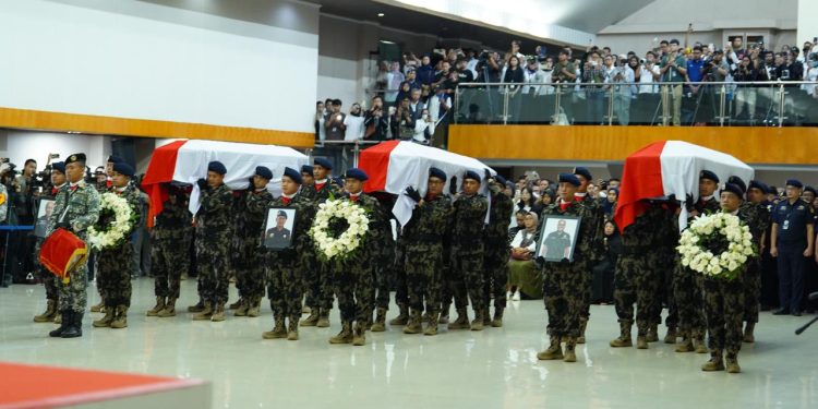 KKP Gelar Upacara Pelepasan Tiga Korban Kecelakaan Pesawat ATR 42-500