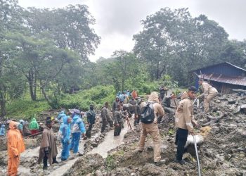 Polri dan Pemda Cepat Tanggap Atasi Longsor di Manggarai Timur