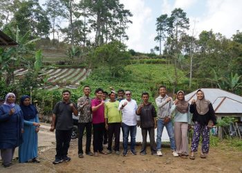 Pemkab Tanah Datar Pastikan Pembangunan Jalan Usaha Tani di Dusun Bayua