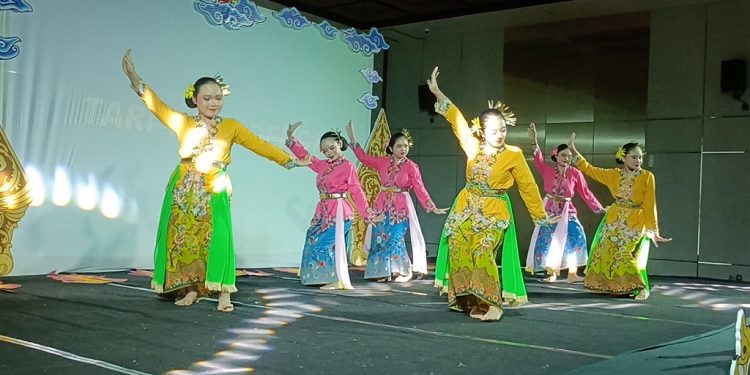 Pagelaran Tari Gema Rimba Segara di Batang Angkat Pesan Pelestarian Alam