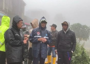 Wakil Bupati Batang Pantau Longsor di Pranten, Ratusan Warga Mengungsi