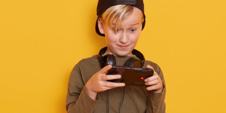 Dampak Negatif Kecanduan Game Terhadap Kesehatan Mental dan Fisik