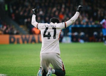 Chelsea Tundukkan Crystal Palace yang Bermain dengan 10 Pemain