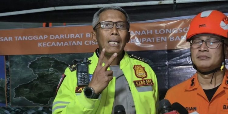 Polda Jawa Barat Berikan Klarifikasi Terkait Data Korban Hilang Longsor di Bandung Barat