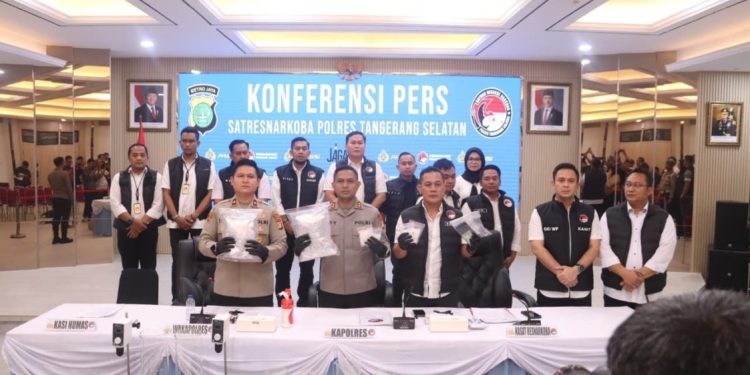 Polres Tangerang Selatan Bongkar Jaringan Narkoba, Lima Tersangka Ditangkap