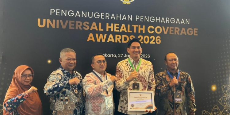 Indramayu Terima Penghargaan UHC Madya 2026
