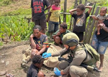 Satgas Damai Cartenz 2026 Lakukan Patroli dan Layanan Kesehatan di Sinak