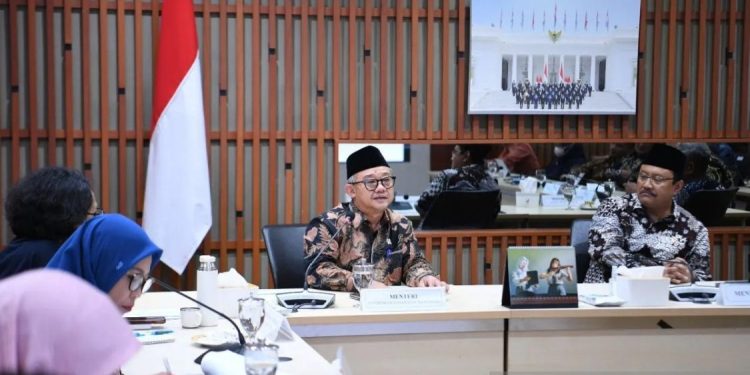 Kemendikdasmen Perkuat Komitmen dalam Penyediaan Guru untuk Sekolah Rakyat