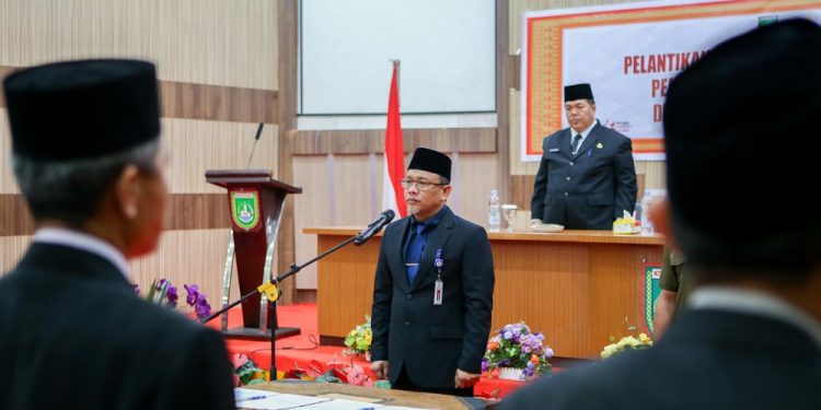 Pemko Dumai Lantik 54 Pejabat Baru untuk Tingkatkan Kinerja