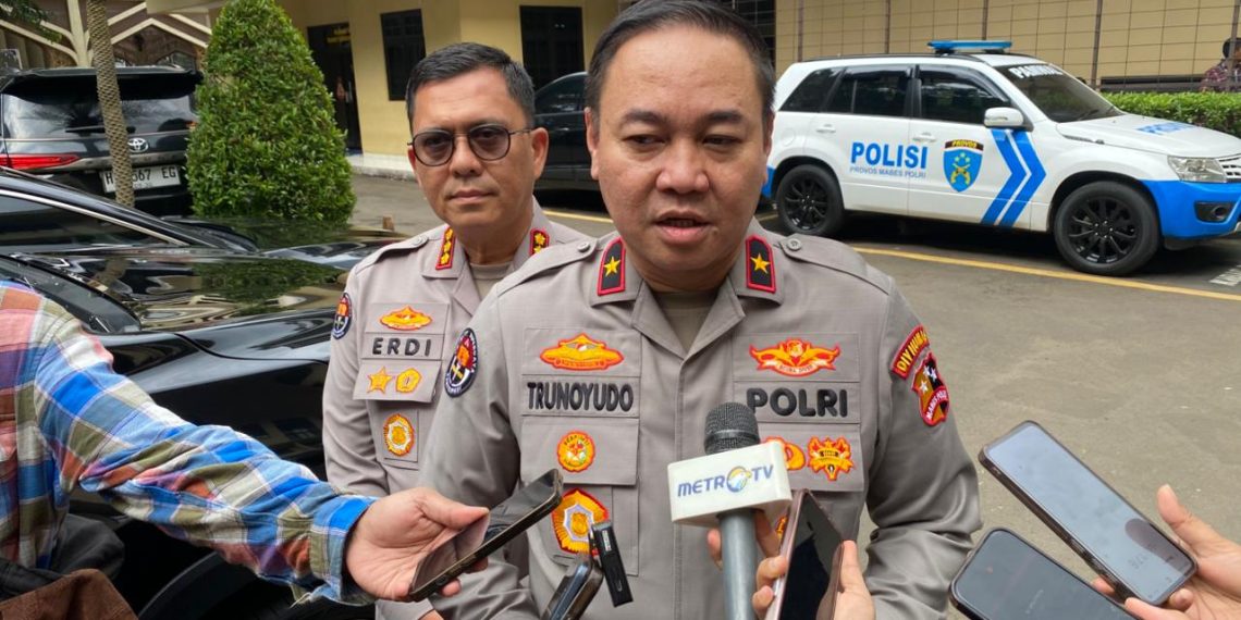 Kapolri Pimpin Serah Terima Jabatan Pejabat Utama dan Kapolda