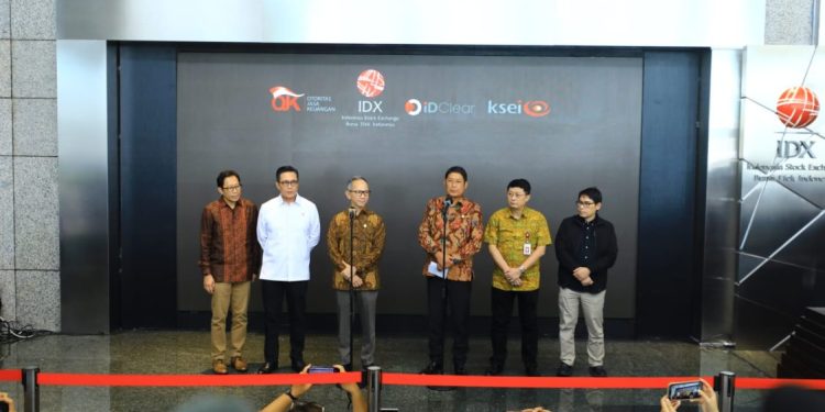 OJK Tegaskan Kelangsungan Operasional Bursa Efek Indonesia