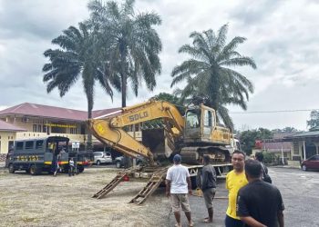 Kementerian ESDM dan PPATK Diskusikan Penambangan Emas Ilegal