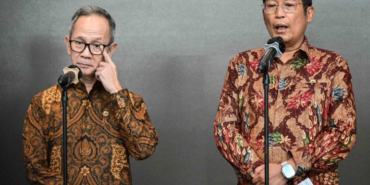 Mahendra Siregar Mundur dari Posisi Ketua Dewan Komisioner OJK