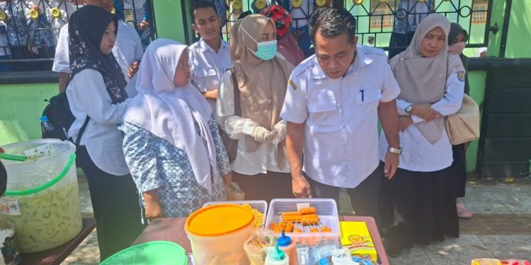 Dinas Kesehatan Banda Aceh Lakukan Inspeksi Kantin Sekolah untuk Pastikan Keamanan Jajanan