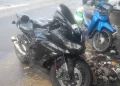 Tabrakan Suzuki Smash dan Kawasaki Ninja di Depan PLN Jalan Parangtritis Bantul, Dua Pengendara Luka