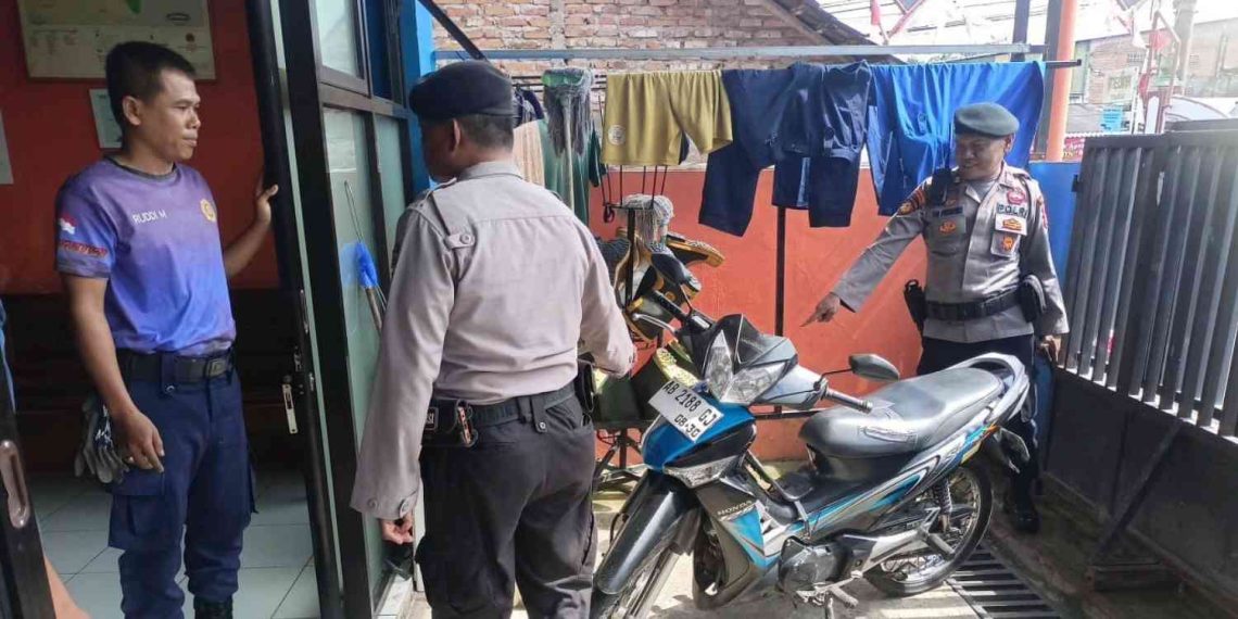 Aksi Pencurian Motor di Pos Pemadam Kebakaran Piyungan, Motor Honda Beat Street Raib