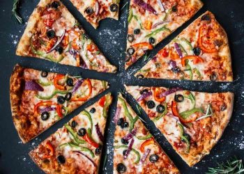 Ilustrasi gambar Pizza Khas Italia