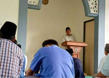 Khutbah jumat di masjid alma ata