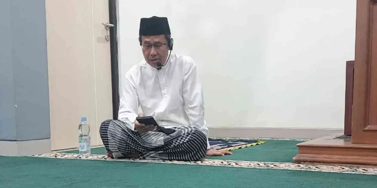 Foto Rektor Universitas Alma Ata, Prof. dr. Hamam Hadi, Sc.D., Sp.G.K.