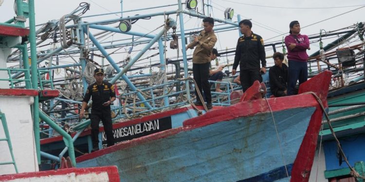 KKP dan Pemda DKI Kerja Sama Atasi Kepadatan di Pelabuhan Muara Angke