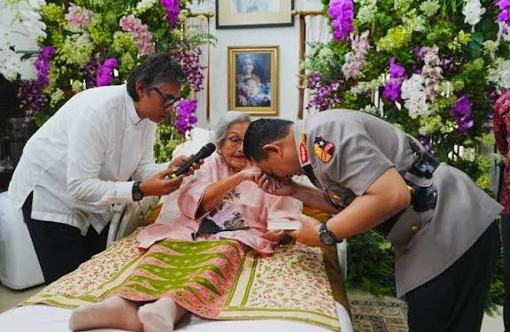 Meriyati Hoegeng, Istri Jenderal Hoegeng, Tutup Usia