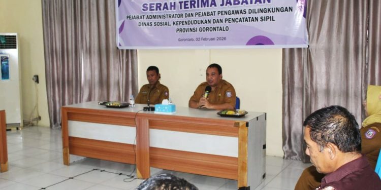 Delapan Pejabat Dinsos Dukcapil Gorontalo Dimutasi dan Dirotasi